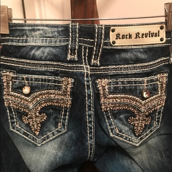 NWOT Rock Revival Betty Boot Jeans 25 x 29 - Picture 2 of 8